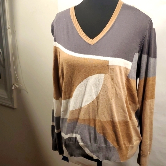 Liz Claiborne Color block Brown & Gray V neckline Soft Sweater Size Larg… - Picture 3 of 16